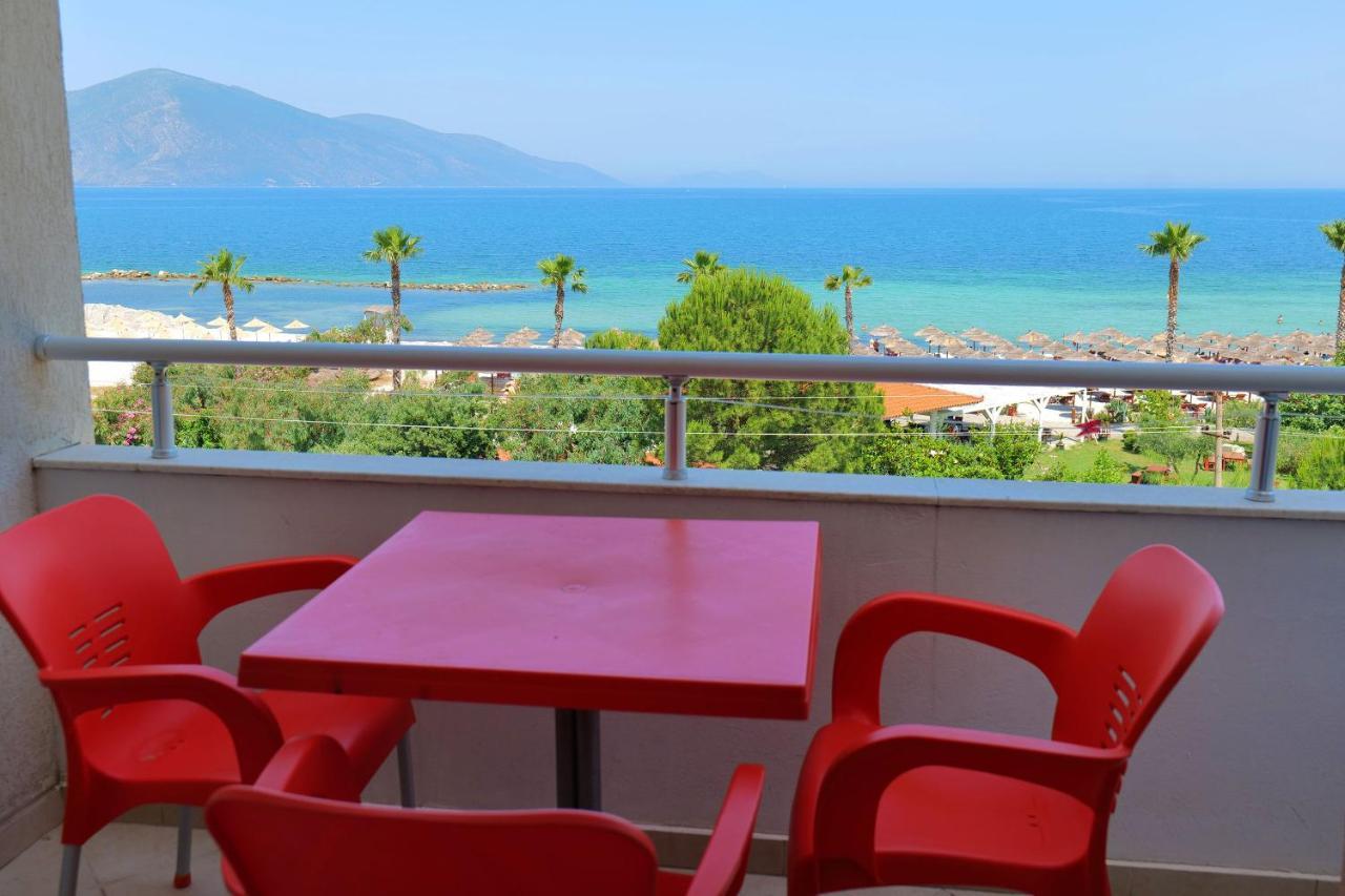 Almare Apartments Vlorë Екстериор снимка